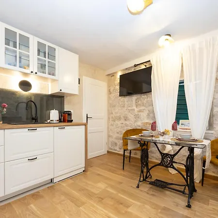 Kruna Apartments Est 2024 Split Exterior photo